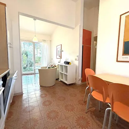 Near In Bibione 54744 *